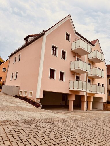 Wohnung zur Miete 493 € 2 Zimmer 53 m² 2. Geschoss frei ab sofort Untere Gasse 41 Velburg Velburg 92355