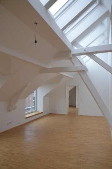 Wohnung zur Miete 800 € 2 Zimmer 122 m² August-Pieper-Str. 4-10 Gladbach Mönchengladbach 41061