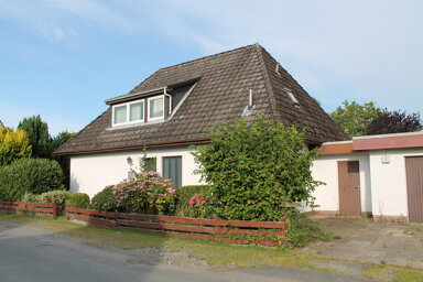 Einfamilienhaus zum Kauf 185.000 € 4 Zimmer 113 m² 398 m² Grundstück frei ab sofort Groden Cuxhaven 27472