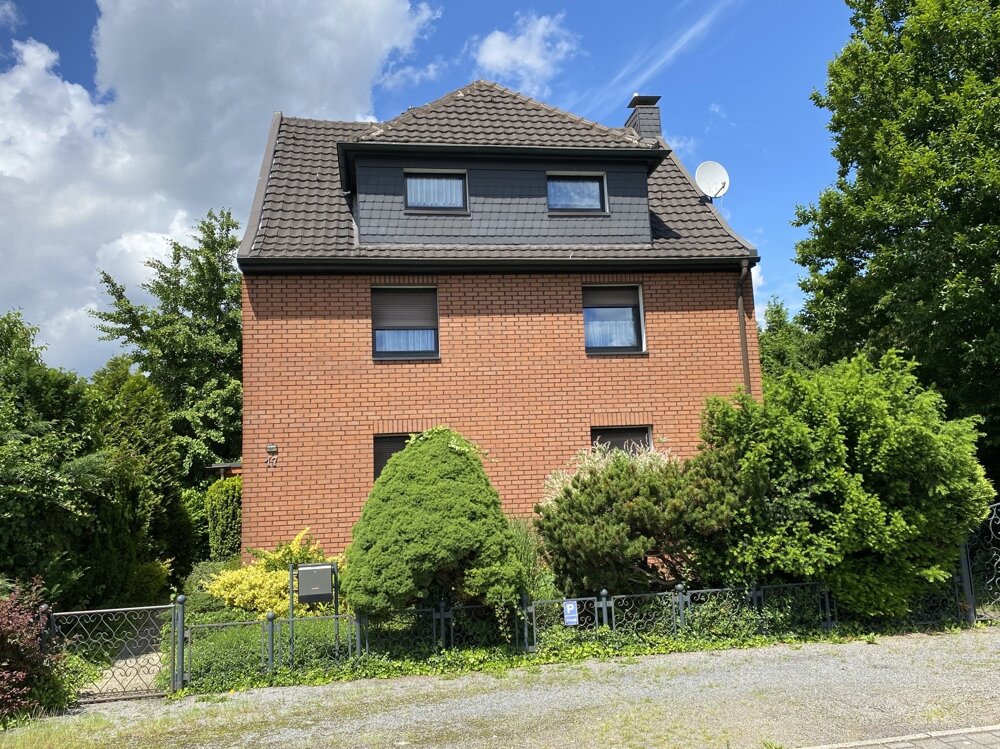 Mehrfamilienhaus zum Kauf 420.000 € 7 Zimmer 188 m²<br/>Wohnfläche 3.373 m²<br/>Grundstück Mündelheim Duisburg / Serm 47259