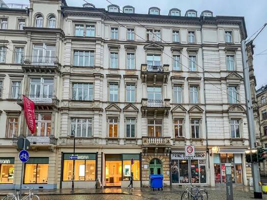 Praxis zur Miete 13 € 132 m² Bürofläche Dresden 01099