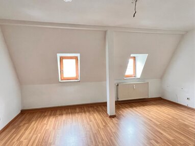 Wohnung zur Miete 570 € 3 Zimmer 88 m² Erdgeschoss Saarstraße 6a Mitte - Süd 142 Zwickau 08056
