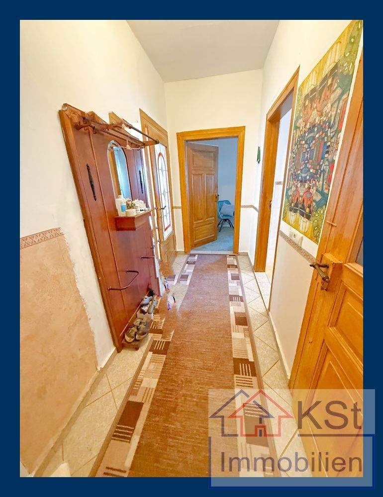 Immobilie in Böhlen - 3-Familienhaus mit Baugrundstück - perfekt für Familien, Kreative und Freiberufler. - Bild 2