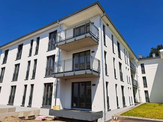 Wohnung zur Miete 980 € 3 Zimmer 82 m² Geschoss EG/3 frei ab sofort Parkstr. 12 Graal-Müritz 18181