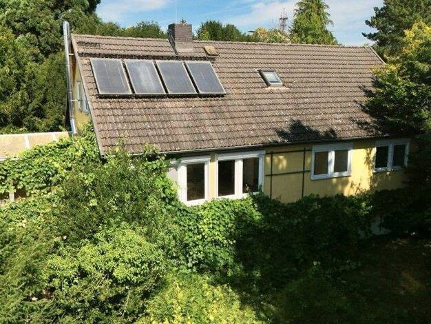 Einfamilienhaus zum Kauf 430.000 € 11 Zimmer 234,3 m² 1.049 m² Grundstück frei ab sofort Kleinlindener Straße 39 Allendorf Gießen 35398