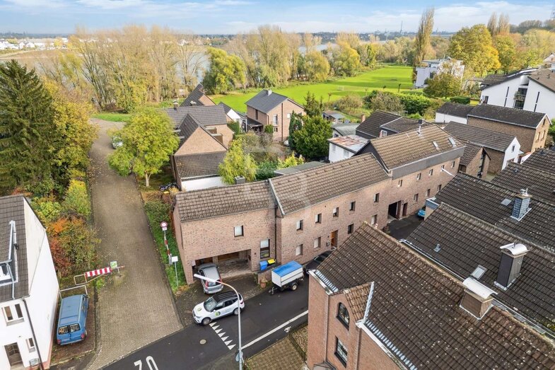 Mehrfamilienhaus zum Kauf 575.000 € 6 Zimmer 206 m² 420 m² Grundstück Wesseling Wesseling 50389