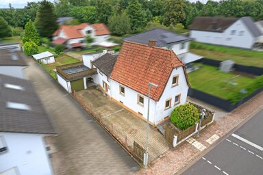 Einfamilienhaus zum Kauf 279.000 € 5 Zimmer 160 m² 1.150 m² Grundstück frei ab sofort Hauptstraße 252 Bellheim Bellheim 76756