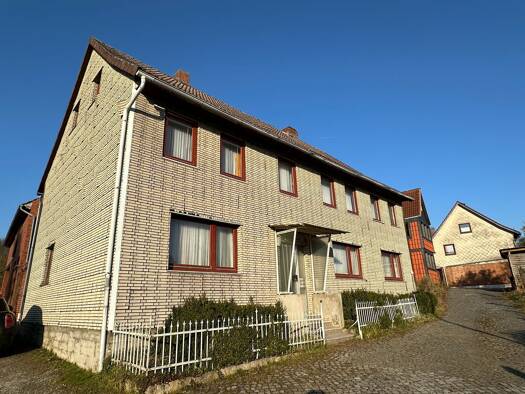 Haus zum Kauf 159.000 € 7 Zimmer 182 m² 1.000 m² Grundstück frei ab sofort Seboldshausen Bad Gandersheim 37581