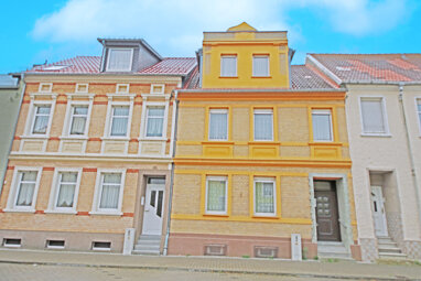 Reihenmittelhaus zum Kauf 50.000 € 5 Zimmer 90 m² 136 m² Grundstück Aken Aken (Elbe) 06385