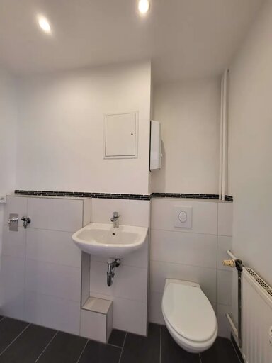 Wohnung zur Miete 700 € 6 Zimmer 108 m² frei ab sofort Wedringer Straße 18 Moritzplatz Magdeburg 39124