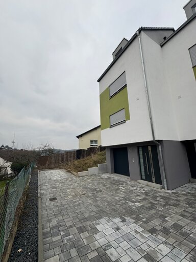 Haus zur Miete 2.250 € 5 Zimmer 150 m² 250 m² Grundstück Bad Schwalbach Bad Schwalbach 65307