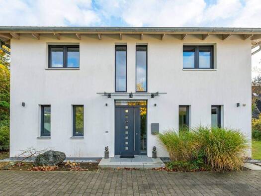 Einfamilienhaus zum Kauf 1.350.000 € 6 Zimmer 180 m² 660 m² Grundstück Sasel Hamburg 22393