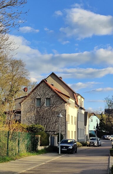 Mehrfamilienhaus zum Kauf 369.000 € 6 Zimmer 165 m² 440 m² Grundstück Teichstr. 30 Borna Borna 04552