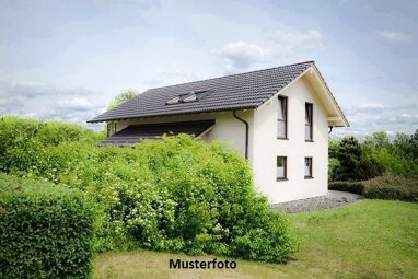 Einfamilienhaus zum Kauf Zwangsversteigerung 530.000 € 510 m² Grundstück Oranienburg Oranienburg 16515