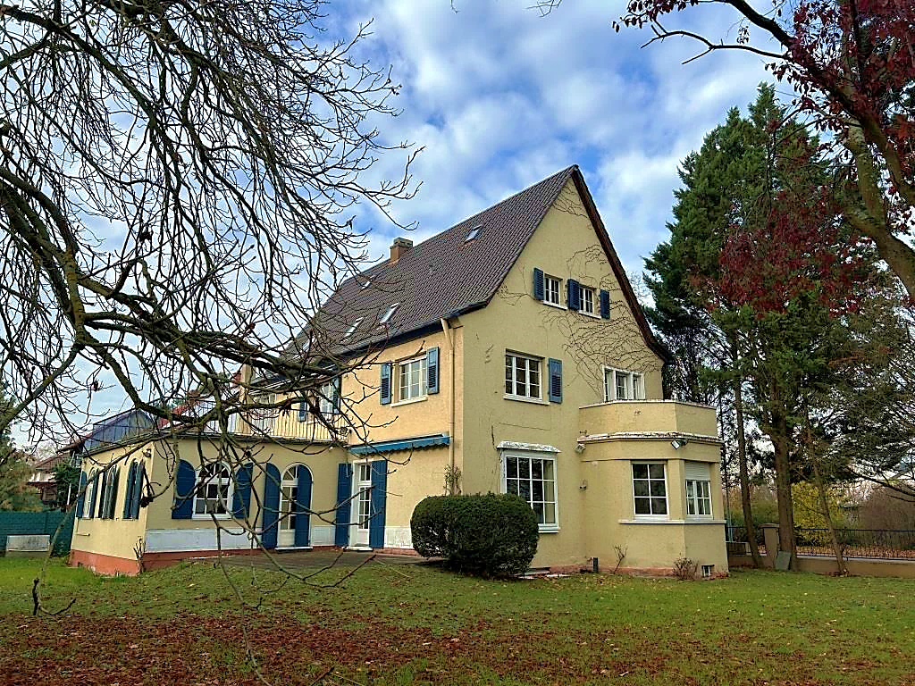 Haus zum Kauf 600.000 € 320 m²<br/>Wohnfläche 1.028 m²<br/>Grundstück Frankenthal 132 Frankenthal 67227