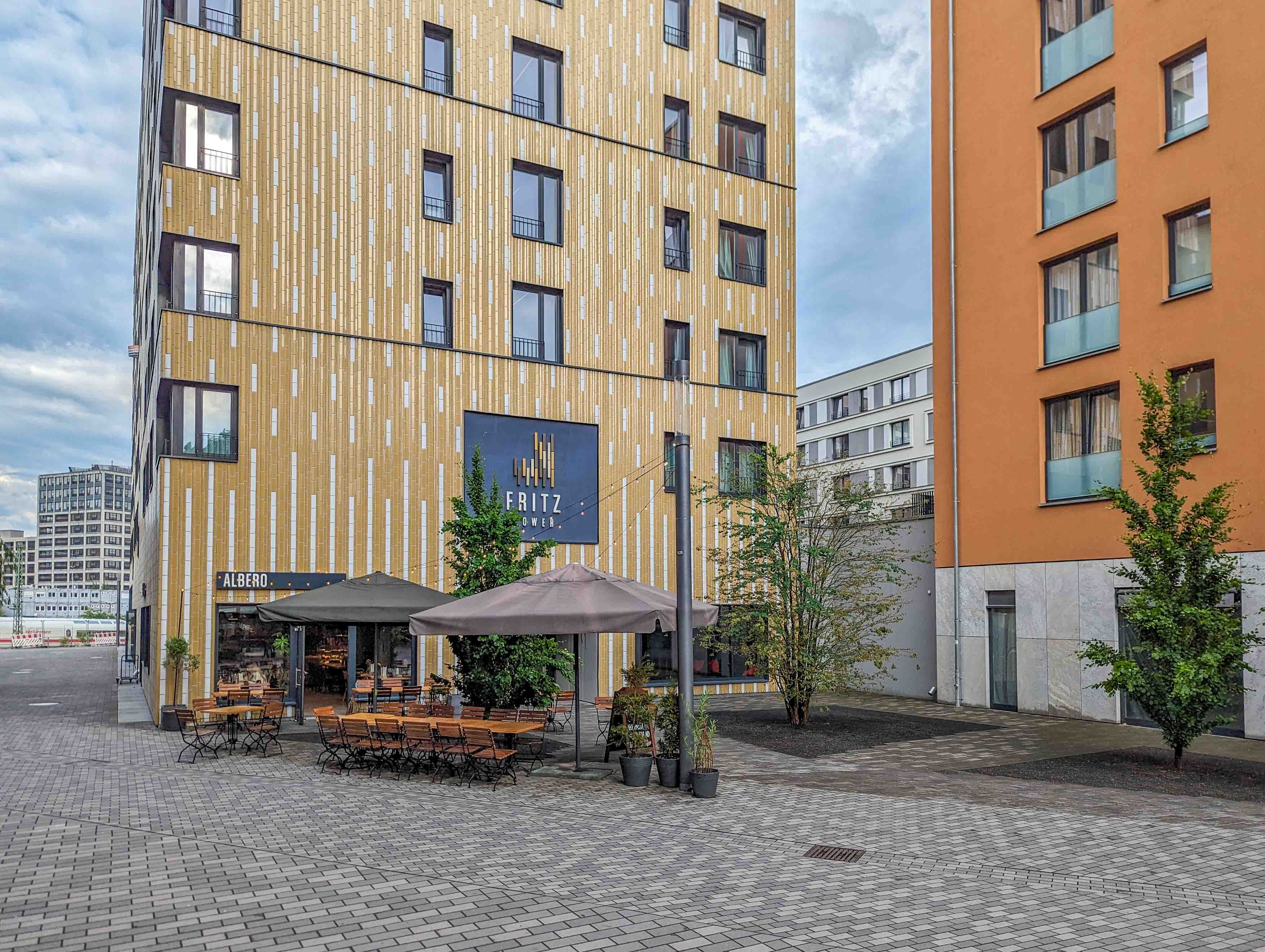 Wohnung zur Miete 811 € 1 Zimmer 22,6 m²<br/>Wohnfläche 17. Stock<br/>Geschoss Moabit Berlin 10557
