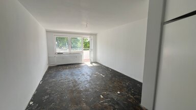 Wohnung zum Kauf provisionsfrei 92.000 € 3 Zimmer 72 m² 2. Geschoss Burgdorf - Süd Burgdorf 31303