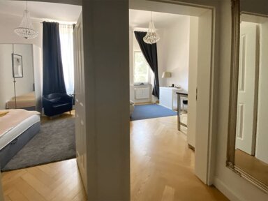 Wohnung zur Miete Wohnen auf Zeit 1.497 € 2 Zimmer 28 m² frei ab sofort Uhlandstraße Beethovenstraße Wiesbaden 65189