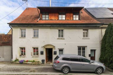 Mehrfamilienhaus zum Kauf 379.000 € 11 Zimmer 297 m² Grundstück Eutingen Eutingen im Gäu 72184