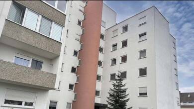 Wohnung zur Miete 700 € 3 Zimmer 90 m² Geschoss 2/4 frei ab sofort Pleidelsheim 74385