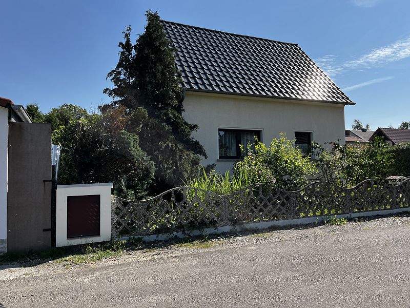 Einfamilienhaus zum Kauf 179.000 € 3 Zimmer 105 m²<br/>Wohnfläche 445 m²<br/>Grundstück Wiederau Pegau 04523