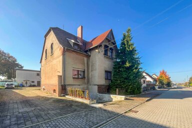 Immobilie zum Kauf als Kapitalanlage geeignet 99.500 € 7 Zimmer 208,9 m² 375 m² Grundstück Nauendorf Wettin-Löbejün 06193