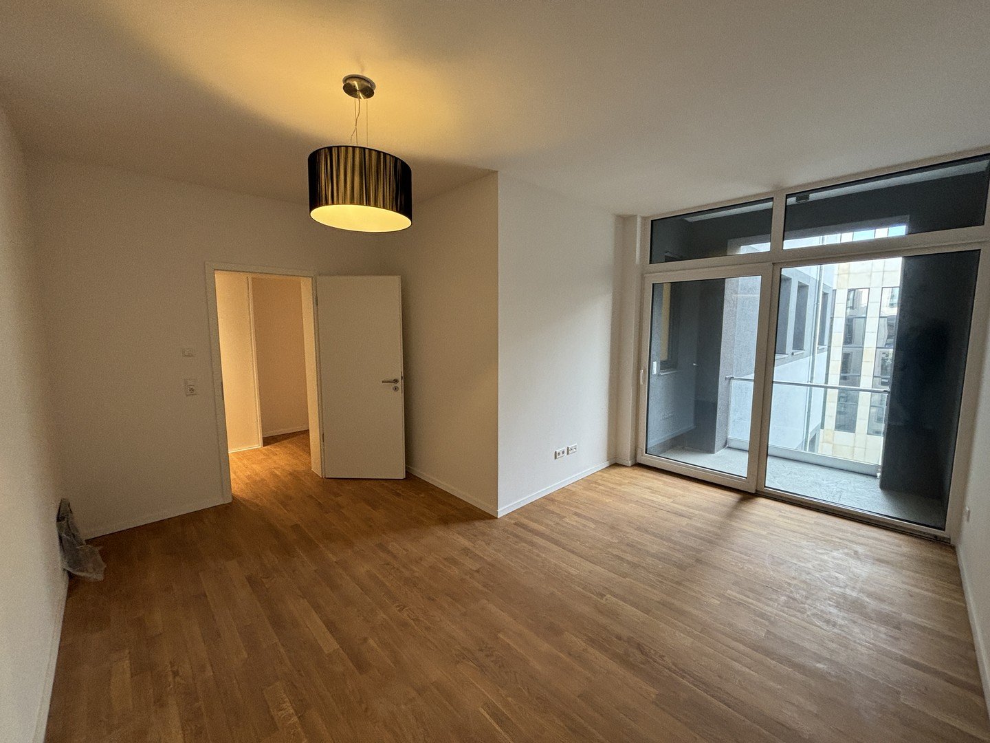 Wohnung zur Miete 1.694 € 2,5 Zimmer 77 m² 3. Geschoss Mainluststraße 13 Bahnhofsviertel Frankfurt am Main 60329