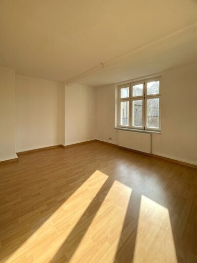 Wohnung zur Miete 700 € 3 Zimmer 87 m² 2. Geschoss frei ab 25.11.2024 Jakobstraße 3 Altstadt Weimar 99423