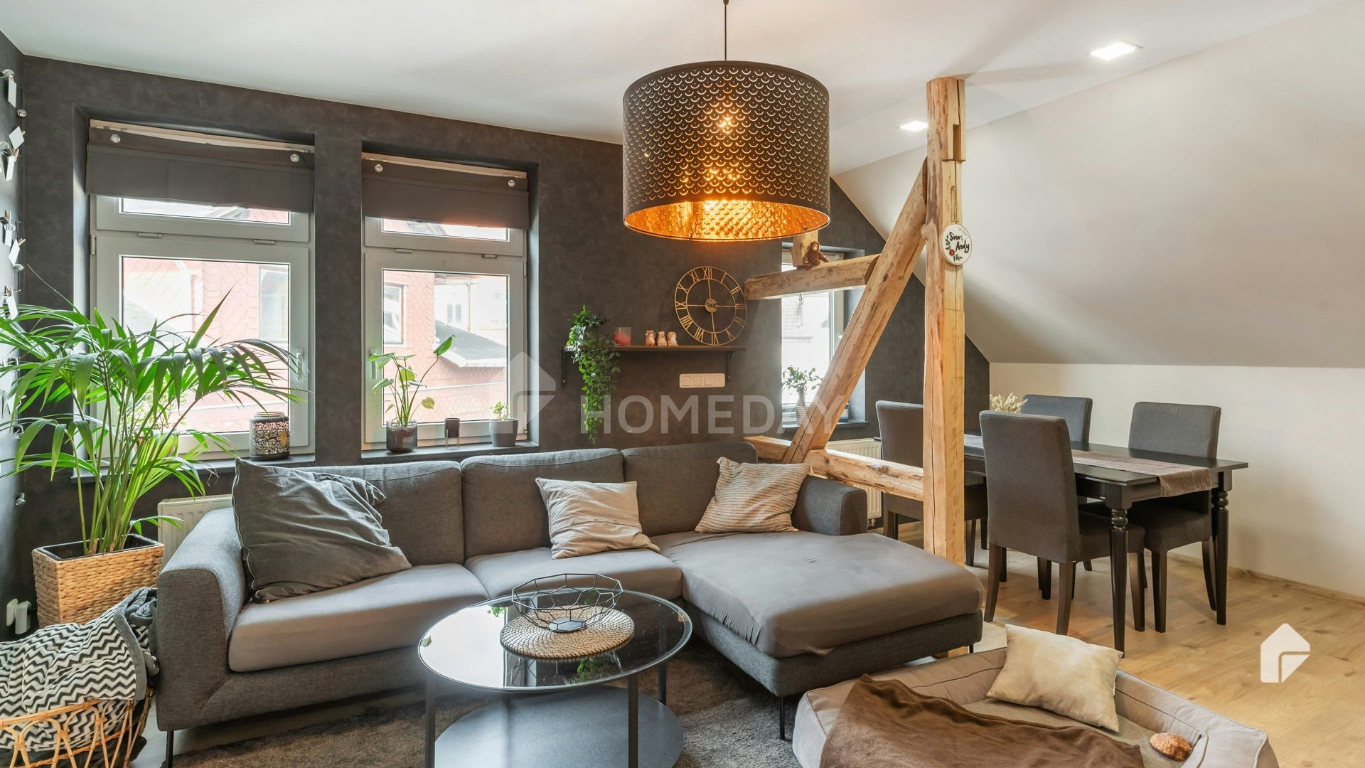 Mehrfamilienhaus zum Kauf 299.000 € 12 Zimmer 315 m²<br/>Wohnfläche 360 m²<br/>Grundstück Sonneberg Sonneberg 96515
