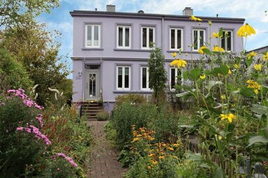 Einfamilienhaus zum Kauf 395.000 € 7 Zimmer 169 m² 418 m² Grundstück St. Lorenz - Süd Lübeck 23558