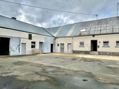 Bauernhaus zum Kauf 249.500 € 5 Zimmer 110 m² 48.996 m² Grundstück frei ab sofort Schulstraße 2 Wawern 54612