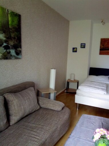 Wohnung zur Miete Wohnen auf Zeit 1.124 € 1 Zimmer 38 m² frei ab 01.05.2024 Hauptstraße Markkleeberg Markkleeberg 04416