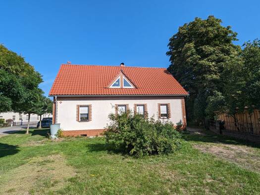 Mehrfamilienhaus zum Kauf als Kapitalanlage geeignet 190.000 € 8 Zimmer 292 m² 1.184 m² Grundstück Kringelsdorf Boxberg 02943