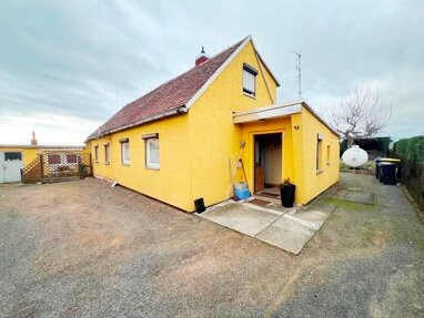 Einfamilienhaus zum Kauf 175.000 € 4 Zimmer 91,6 m² 683 m² Grundstück Radeburg Radeburg 01471