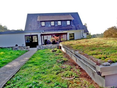 Haus zum Kauf 920.000 € 11 Zimmer 306 m² 15.847 m² Grundstück Beethovenstraße Solingen 42655