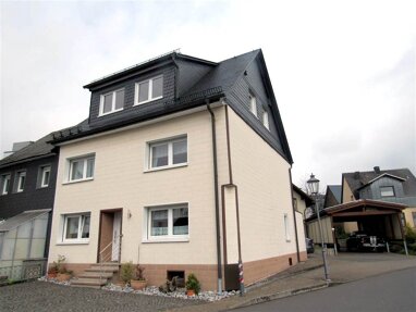 Einfamilienhaus zur Miete 1.230 € 7 Zimmer 178 m² 288 m² Grundstück Rennerod Rennerod 56477