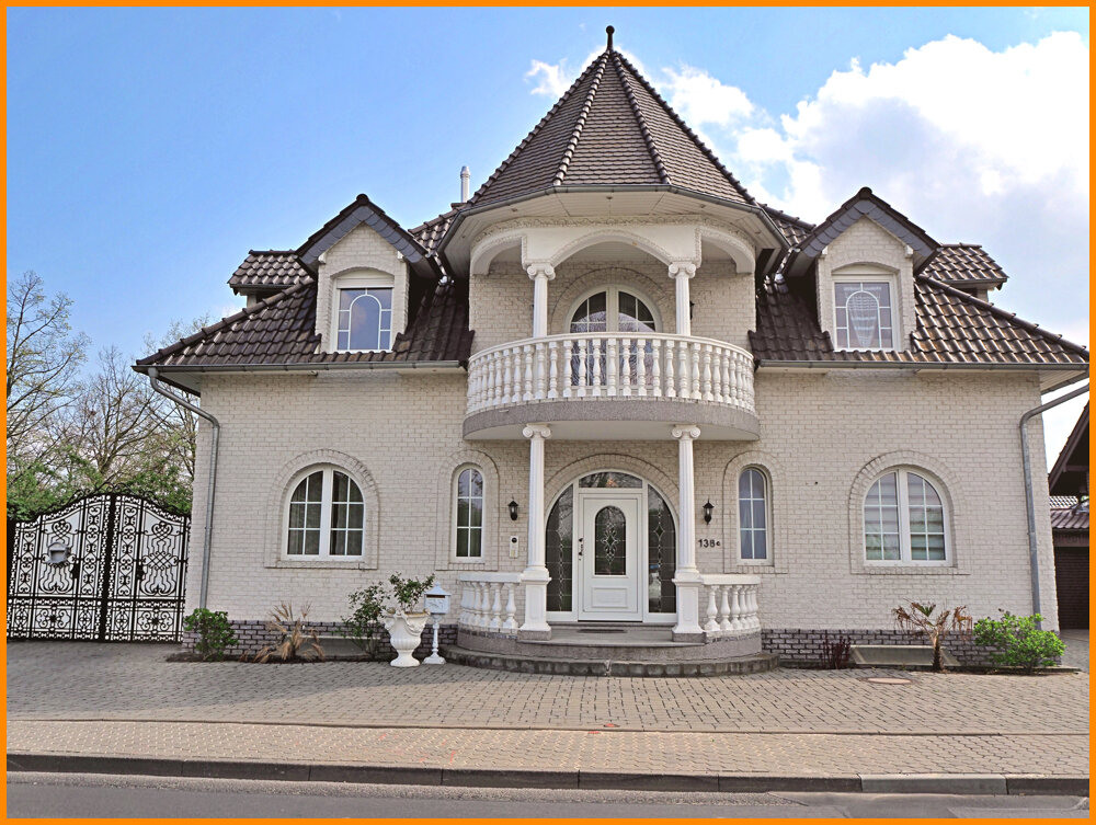 Einfamilienhaus zum Kauf 729.000 € 12 Zimmer 550 m²<br/>Wohnfläche 998 m²<br/>Grundstück Brückenstraße 00 Grüngürtel Düren 52351