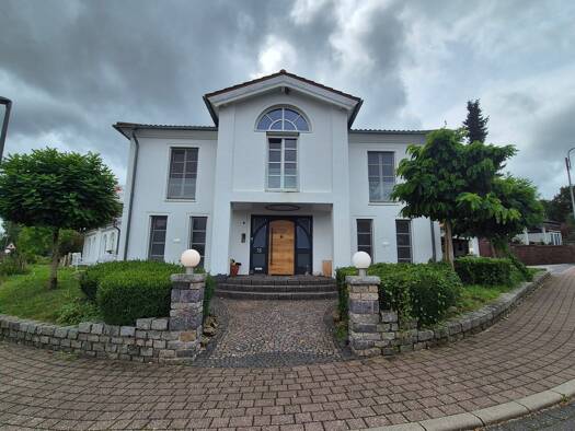 Villa zum Kauf 1.495.000 € 9 Zimmer 500 m² 800 m² Grundstück Olzheim 54597