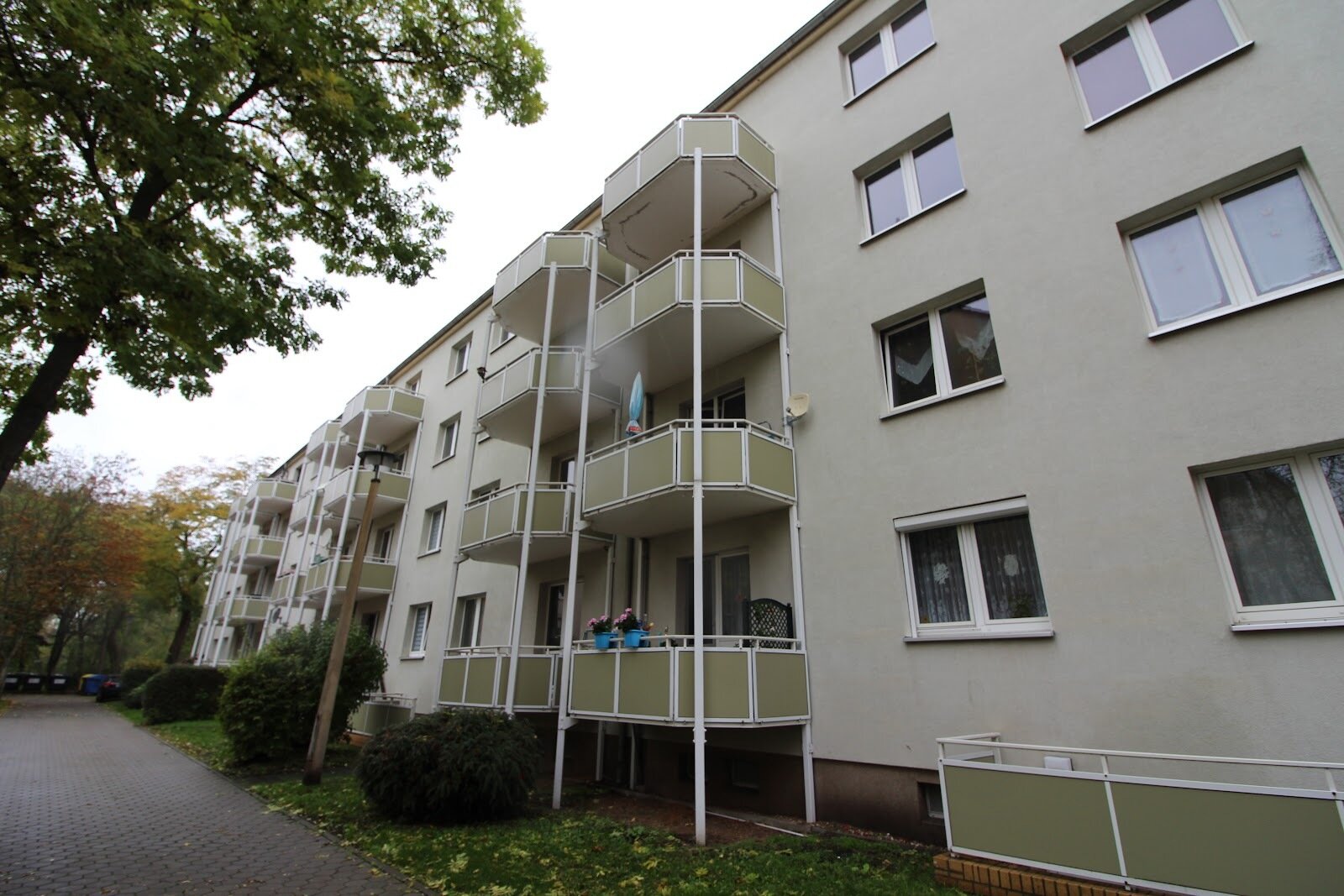 Wohnung zur Miete 335 € 3 Zimmer 56,7 m²<br/>Wohnfläche 2.<br/>Geschoss Geiseltalstraße 9 Merseburg Merseburg 06217