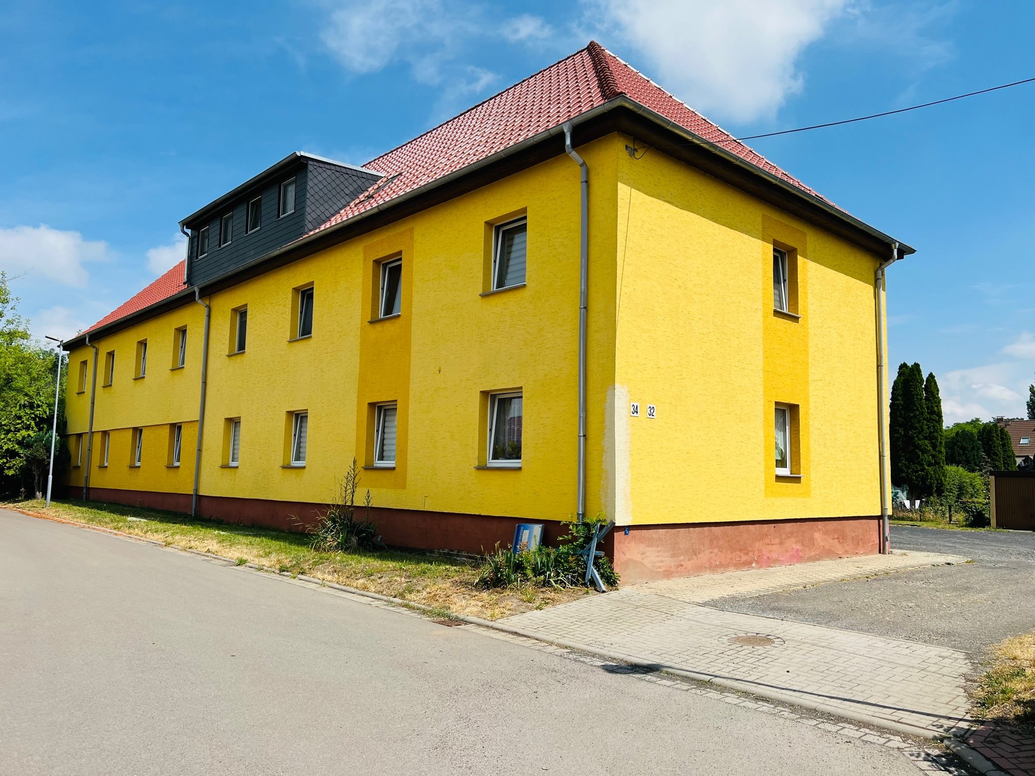 Mehrfamilienhaus zum Kauf 549.000 € 2.200 m²<br/>Grundstück Braunsbedra Braunsbedra 06242