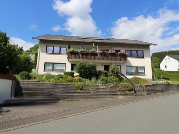 Wohnung zum Kauf 178.000 € 4 Zimmer 105 m² frei ab sofort Schöne Aussicht 17 Bad Fredeburg Schmallenberg 57392