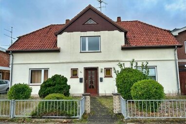 Mehrfamilienhaus zum Kauf 275.000 € 8 Zimmer 187,5 m² 689 m² Grundstück Wahlbezirk 4 Bad Schwartau 23611