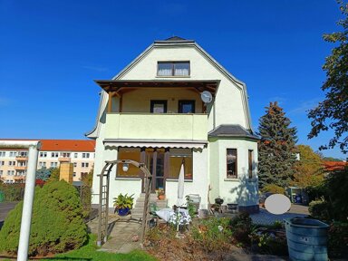 Haus zum Kauf provisionsfrei 180.000 € 6 Zimmer 190 m² 2.364 m² Grundstück Pestalozzistraße Werdau Fraureuth 08412