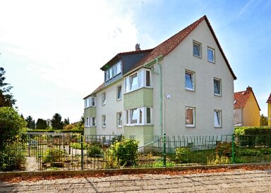 Wohnung zur Miete 390 € 3 Zimmer 77,9 m² 3. Geschoss Neindorfer Straße 44 Oschersleben Oschersleben 39387