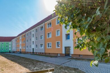 Wohnung zur Miete 320 € 3 Zimmer 55 m² 1. Geschoss frei ab sofort Promenade 45 Oschatz Oschatz 04758