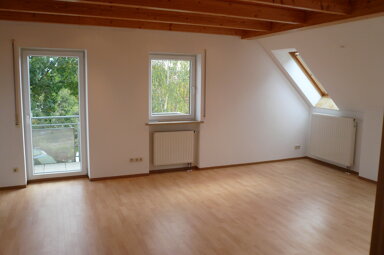 Wohnung zur Miete 720 € 4 Zimmer 105 m² 3. Geschoss Traßlberg Poppenricht 92284