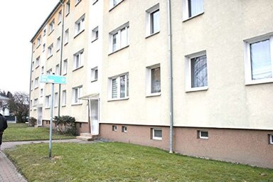 Wohnung zur Miete 215 € 2 Zimmer 43 m² Holzstr. 12 B Burg Burg 39288