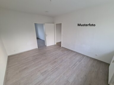 Wohnung zur Miete 488 € 2 Zimmer 45,2 m² 1. Geschoss frei ab 15.02.2025 Holbeinstr. 11 Weitmar - Mitte Bochum 44795