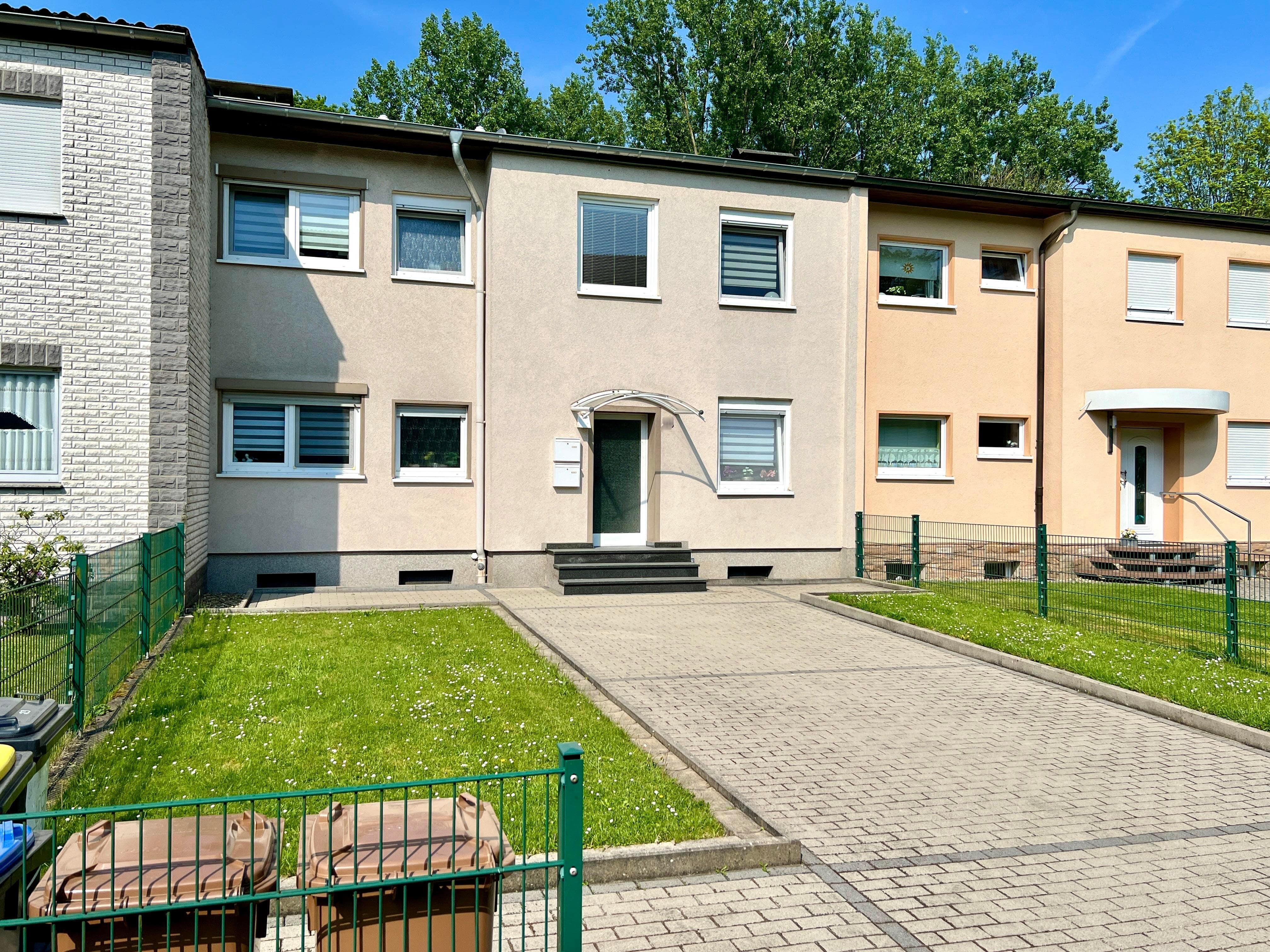 Reihenmittelhaus zum Kauf 349.000 € 6 Zimmer 166 m²<br/>Wohnfläche 1.547 m²<br/>Grundstück Lanstrop-Neu Dortmund 44329