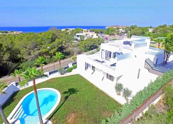 Villa zur Miete 10.000 € 5 Zimmer 330 m²<br/>Wohnfläche 1.005 m²<br/>Grundstück Santa Ponsa 07181